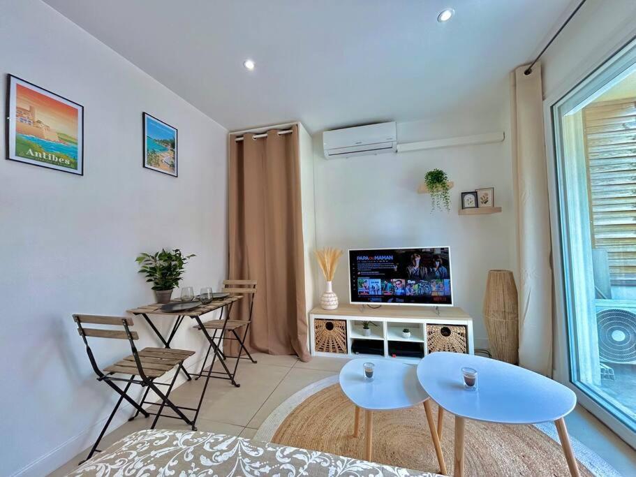 Studio Cosy Proche Plage, Parking Gratuit Juan-les-Pins Exterior foto